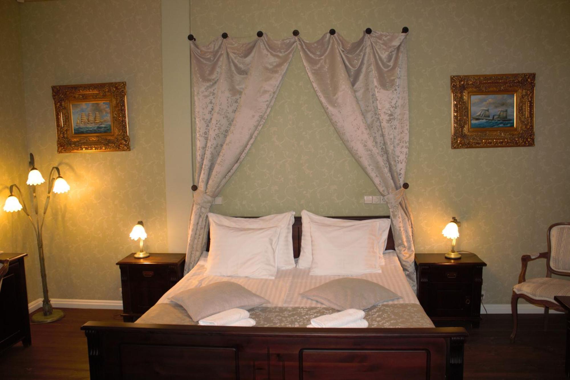 Taanilinna Hotel