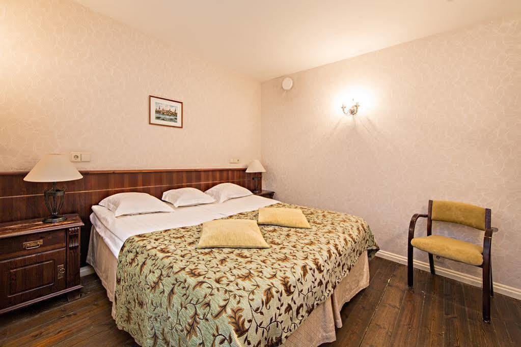 Taanilinna Hotel 3*